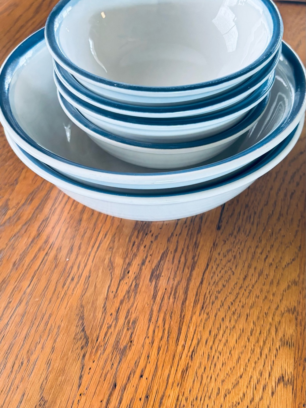 Pfaltzgraff White Porcelain Dessert Bowls - Set of 4 cereal bowls 2 serving bowl